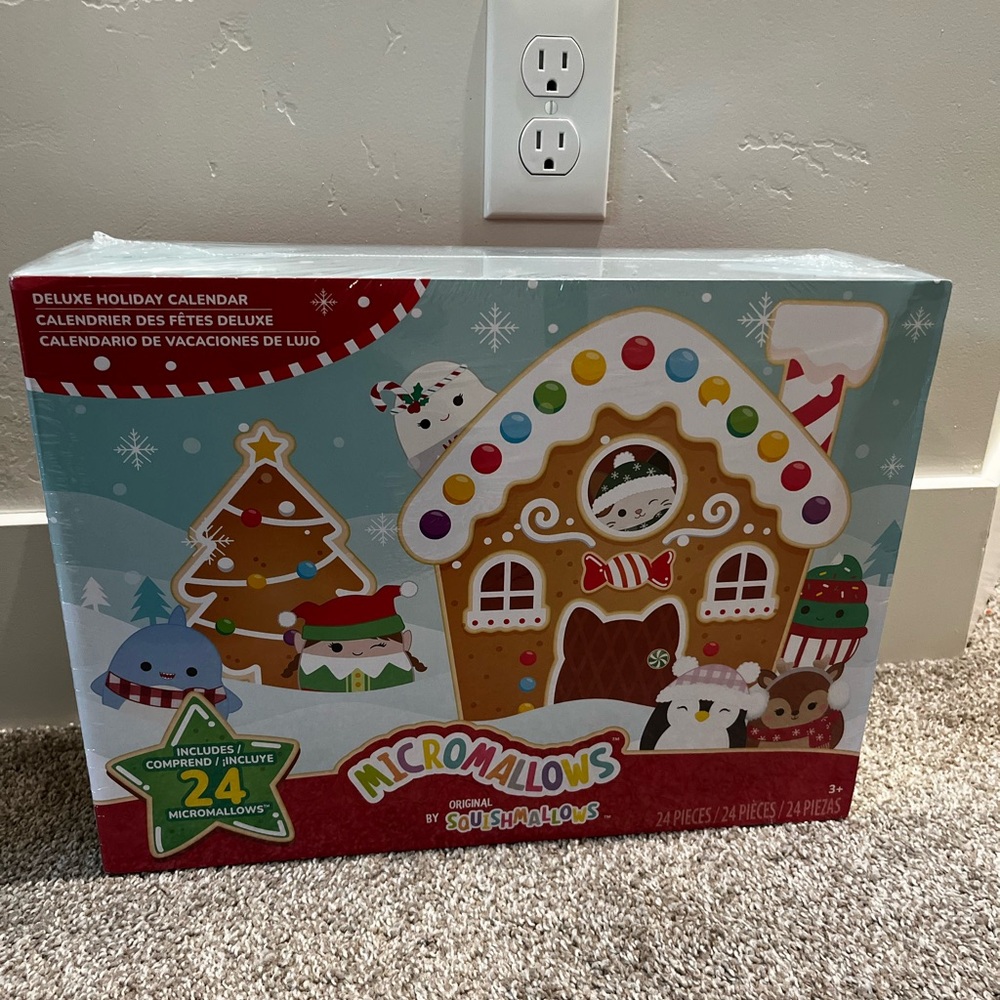 🎄 Squishmallows Deluxe Holiday Advent Calendar Sealed BNIB 24 Micromallows - Picture 2 of 9